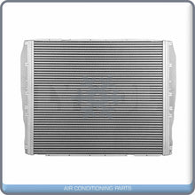 Cargar imagen en el visor de la galería, Intercooler for Peterbilt 388, 389, 330, 365, 367, 387, 335, 340, 385, 378.. QL - Qualy Air