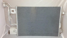 Cargar imagen en el visor de la galería, A/C Condenser for Volkswagen Passat GLS 4 Motion 2.8L, Passat GLX 4 Motion... QR - Qualy Air