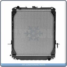 Cargar imagen en el visor de la galería, Radiator For Isuzu NPR, GMC Chevy W3500 Forward Tiltmaster 23 1/4 x 21 9/16 QL - Qualy Air