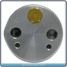 Cargar imagen en el visor de la galería, New A/C Receiver Drier for Volvo S60, S80, V70, XC70, XC90.. - OE# 306450164 - Qualy Air