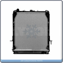Cargar imagen en el visor de la galería, Radiator for Isuzu NPR, NQR QL - Qualy Air