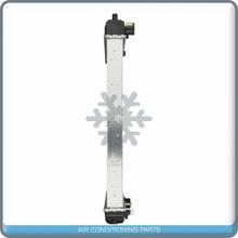 Load image into Gallery viewer, NEW Radiator for Ford E-150, E-250, E-350 Club Wagon, E-350 Econoline, E-.. - Qualy Air