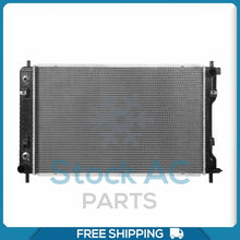 Cargar imagen en el visor de la galería, Radiator for Chevrolet Equinox / GMC Terrain / Pontiac Torrent / Suzuk... QL - Qualy Air