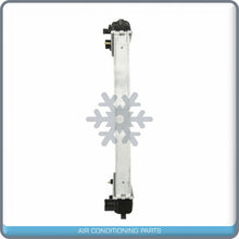 Cargar imagen en el visor de la galería, NEW Radiator for Ford F Super Duty, F-250, F-350, F59.. - OE# F5TH8005C5 - Qualy Air