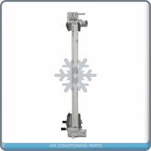 Load image into Gallery viewer, NEW Radiator for Ford E-350 Club Wagon, E-350 Super Duty, E-450 Super Duty.. - Qualy Air