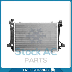 Radiador para Ford Bronco, F-150, F-250, F-350 QL