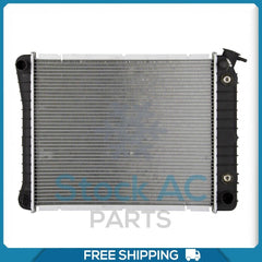 NUEVO Radiador para Chevy C10,C20,K20,G30 / GMC C1500,G1500,K1500 QOA