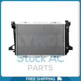 Radiador para Ford F-150, F-250, F-350, Bronco QL
