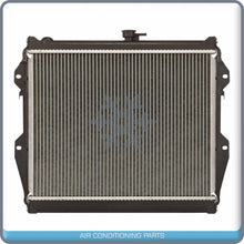 Cargar imagen en el visor de la galería, NEW Radiator for Toyota 4Runner - 1984 to 1991 / Toyota Pickup - 1984 to 1995 - Qualy Air
