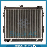 NUEVO Radiador para Toyota 4Runner - 1984 a 1991 / Toyota Pickup - 1984 a 1995