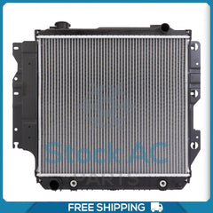 Radiador NUEVO para Jeep Wrangler 2.5/4.0L - 1987 a 1995 - QOA