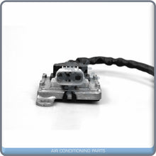 Load image into Gallery viewer, NEW NOX SENSOR for 2010-2018 VOLVO D11 D13 MACK   MP7 MP8  - OE# 22303390 QL - Qualy Air