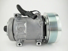 Cargar imagen en el visor de la galería, A/C Compressor OEM Sanden SD7H15 fits Caterpillar - Qualy Air