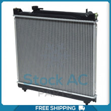 Cargar imagen en el visor de la galería, New Aluminum Radiator for Chevy Tracker / Suzuki Grand Vitara, Sidekick, Vitara - Qualy Air