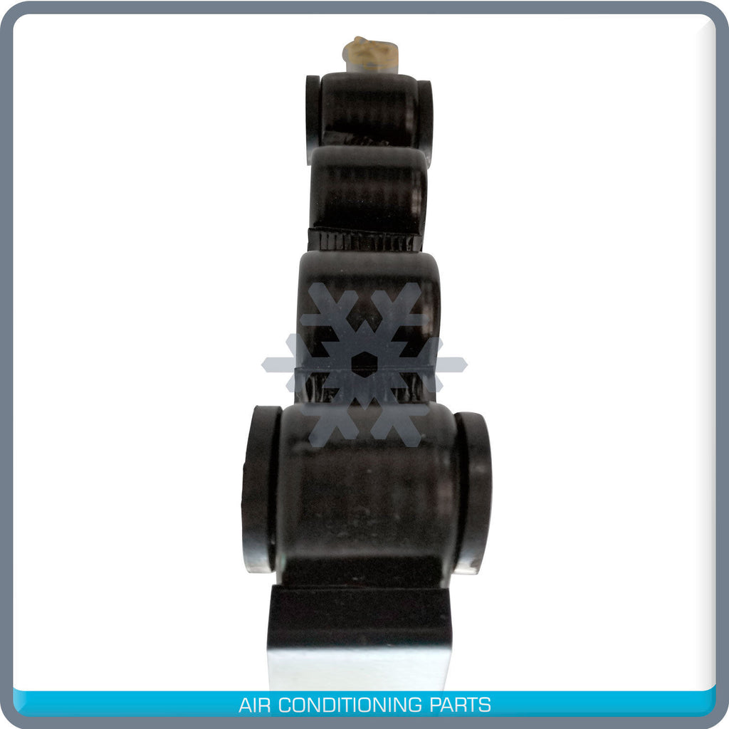 New A/C Condenser For Volvo Mack DM 2004/Mack R 1981-91 -  OE# 4379RD441810 QR - Qualy Air