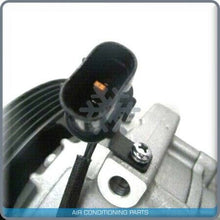 Cargar imagen en el visor de la galería, New OEM AC Compressor fits Hyundai Accent 1.4L/1.5L - 2011-2015 - OE# 977011R900 - Qualy Air