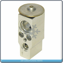 Load image into Gallery viewer, A/C Expansion Valve for Chrysler 300 / Dodge Challenger, Charger, Magnum QR - Qualy Air