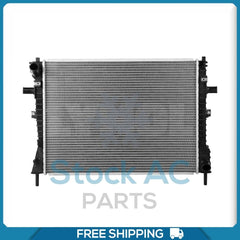 Radiador para 03-05 Ford Crown Victoria/Lincoln Town Car/Mercury Grand Marquis QL