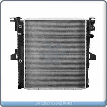 Cargar imagen en el visor de la galería, New Radiator For 00-01 Ford Explorer Mercury Mountaineer 5.0L - OE# FO3010152 QL - Qualy Air