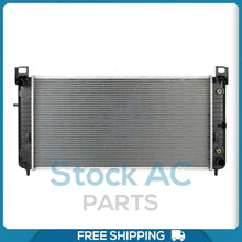 Cargar imagen en el visor de la galería, New Radiator for Chevy Silverado 1500 GMC Yukon Cadillac Escalade 4.8 5.3 6.0L - Qualy Air