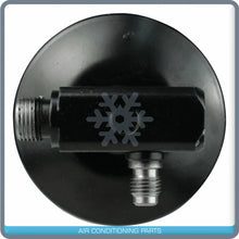Cargar imagen en el visor de la galería, New AC Receiver Drier for Case IH/ New Holland/ Ford - OE# 86026354 / 84058791 - Qualy Air
