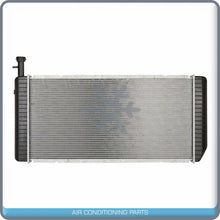 Cargar imagen en el visor de la galería, NEW Radiator for Chevy Express 2500,3500,4500 / GMC Savana 2500,3500,4500.. - Qualy Air