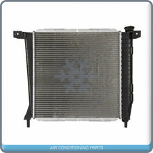 Cargar imagen en el visor de la galería, Radiator for Ford Bronco, Explorer, Ranger / Mazda B3000 QOA - Qualy Air