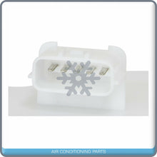 Load image into Gallery viewer, NEW Electric Fuel Pump for Infiniti G35, M35, M45 2003-08 / Nissan 350Z 2003-09 - Qualy Air