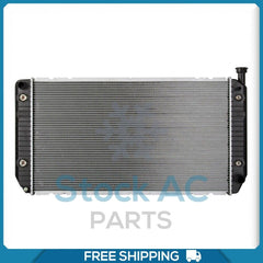 Radiador para Chevrolet C2500, C3500, C3500HD, K2500, K3500 / GMC C250... QOA