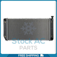 Radiador para Cadillac Escalade / Chevrolet Blazer, C1500, C2500, C35,... QOA