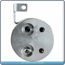 Load image into Gallery viewer, A/C Receiver Drier for Dodge B1500, B2500, B3500, Ram 1500 Van, Ram 2500 V... QR - Qualy Air