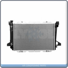 Cargar imagen en el visor de la galería, NEW Radiator for Ford F Super Duty, F-350, F53, Bronco, F-150, F-250.. QL - Qualy Air