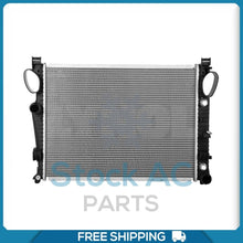 Cargar imagen en el visor de la galería, Radiator for Mercedes-Benz SL550, SL600, CL500, S350, S430, S500, SL50... QL - Qualy Air