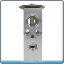 Load image into Gallery viewer, New A/C Expansion Valve for International, Navistar Truck - OE# 2501794C92 QH - Qualy Air