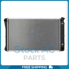 Cargar imagen en el visor de la galería, NEW Radiator for Chevrolet Blazer, C10, C15, C20.. / GMC C1500, C2500, C3500.. - Qualy Air