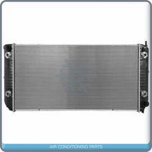 Cargar imagen en el visor de la galería, NEW Radiator for Chevrolet C4500 Kodiak, C6500 Kodiak / GMC C4500 Topkick.. QL - Qualy Air