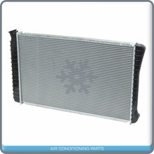 Cargar imagen en el visor de la galería, NEW Radiator fits Chevrolet C10, C20, K30.. / GMC C1500, C2500, Jimmy.. QU - Qualy Air
