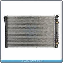Cargar imagen en el visor de la galería, NEW Radiator for Chevrolet Camaro, P20, P30 / GMC P2500, P3500 / Pontiac.. - Qualy Air