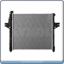 Load image into Gallery viewer, New Radiator For 99-00 Jeep Grand Cherokee V8 4.7L Laredo Limited QL - Qualy Air