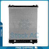 NUEVO Radiador para Freightliner M2 106, Business Class M2 / Sterling Truck A... QL