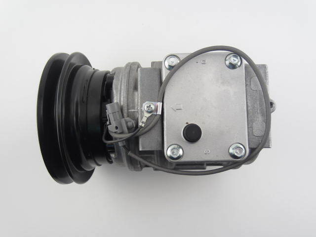 A/C Compressor OEM Denso 10PA15C for Toyota 4Runner, Land Cruiser, Pickup,... QR - Qualy Air