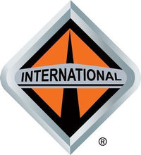 Load image into Gallery viewer, New AC Condenser for International/Navistar 2001-2007 5000 SERIES - OE# 2585373C - Qualy Air