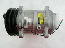 Cargar imagen en el visor de la galería, A/C Compressor OEM Valeo TM16HS fits Case IH 4494 / Hesston 100-90, 100-90D... - Qualy Air