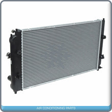 Cargar imagen en el visor de la galería, NEW Radiator fit Chevrolet Malibu / Oldsmobile Alero, Cutlass / Pontiac Gr..  QU - Qualy Air