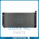 Radiador para Cadillac Escalade / Chevrolet Blazer, C1500, C2500, C35,... QOA