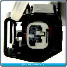 Cargar imagen en el visor de la galería, OEM A/C Compressor fits Chevrolet Captiva Sport 2013-2015 / Saturn Vue 2008-2010 - Qualy Air
