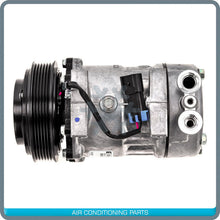 Cargar imagen en el visor de la galería, New OEM AC Compressor fits Peterbilt 320,382,384,386,388,389,587 OE# F696003122 - Qualy Air