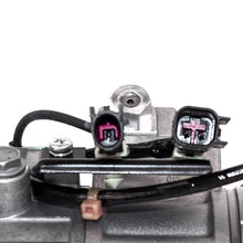 Cargar imagen en el visor de la galería, A/C Compressor OEM DCS17EC for Volvo XC90 QR - Qualy Air