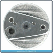 Cargar imagen en el visor de la galería, A/C Receiver Drier fits Caterpillar/ John Deere/ Komatsu/ Kubota - OE# 4333461 - Qualy Air