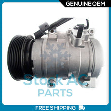 Cargar imagen en el visor de la galería, New Genuine OEM AC Compressor w/ Clutch fits Mitsubishi Pajero/Montero/Shogun RQ - Qualy Air